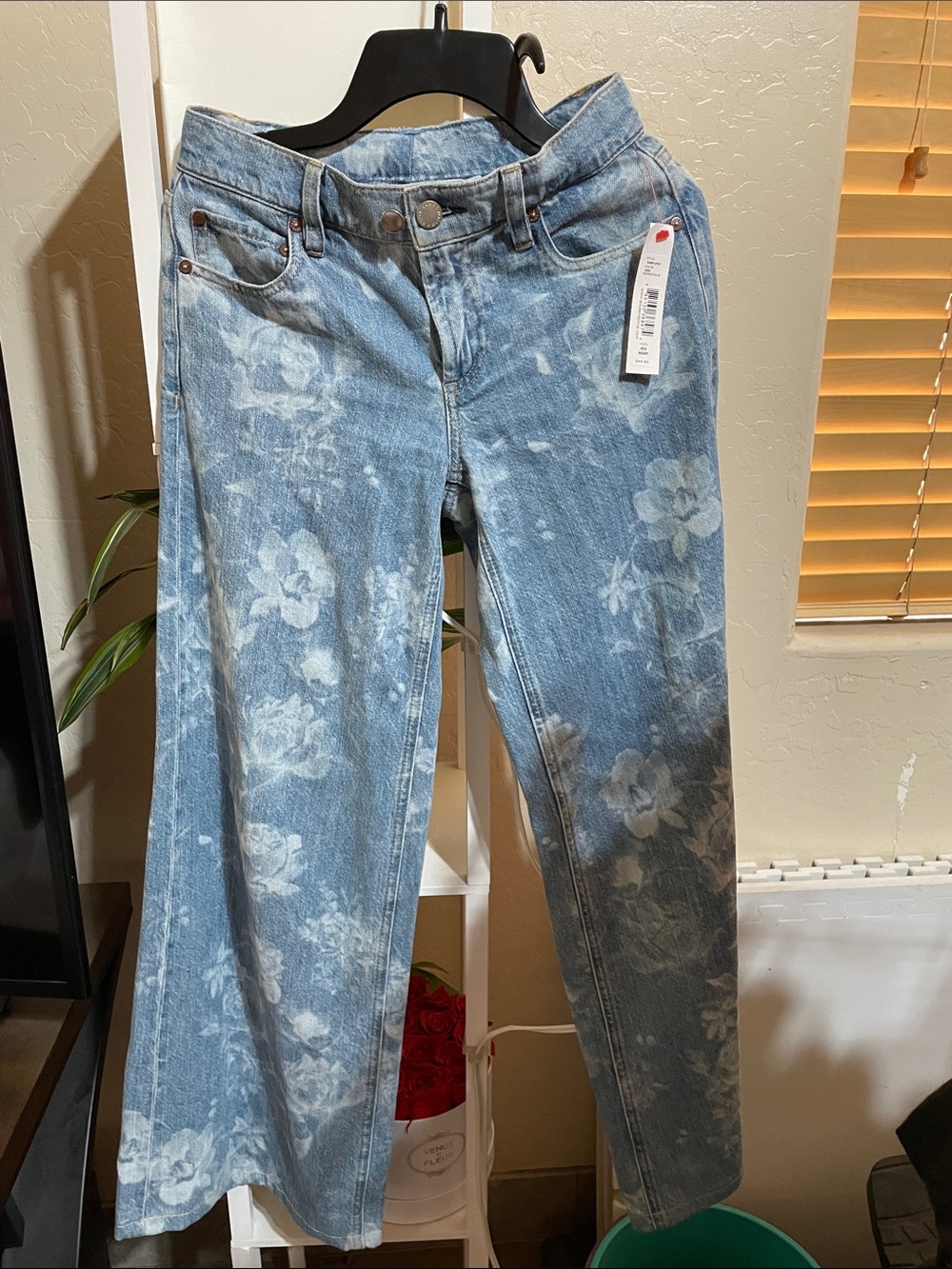 Alice + Olivia Blue Floral Wide-Leg Jeans